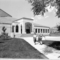 1991 Students, Walking 12