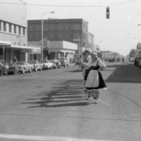 1981 Homecoming Parade, Folk Dancers 08