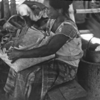 Binmaley Locals Make Baskets 2