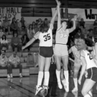 1985 Women's Basketball Action, EOSC vs. LCSC 13