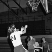 1979 Women's Basketball Action 15