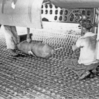 B-25, Bomb Loading
