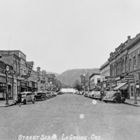 La Grande, Street Scene 24