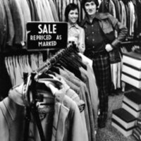 1974 Students, Shopping H 03