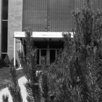 1981 Badgley Hall Entrance