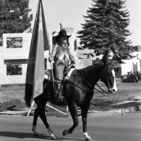 1981 Homecoming Parade, Horses &amp; Flags 03