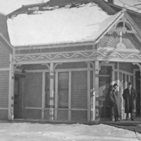 La Grande Home 13