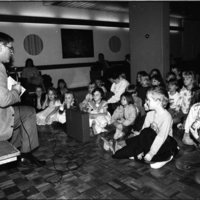 1990 Ackerman Elementary School, Reading 01