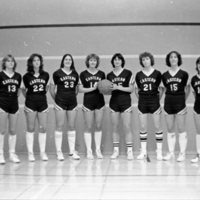 1981 Women's Basketball, January Team Photos 06