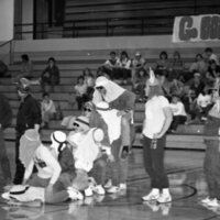 1985 Athletes, School Spirit 02