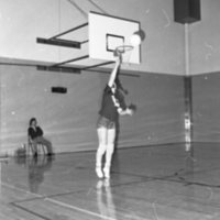 1974 Volleyball Action 08