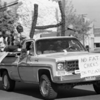 1981 Homecoming Parade, Floats 05