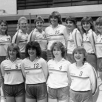 1984 Volleyball Team 03