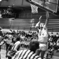 1981 Alumni Basketball Game 12