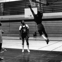 1981 Men's Basketball Practice 02