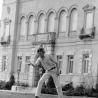 1976 Student, Frisbee 09
