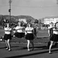 1977 Cheerleaders 11