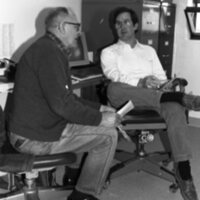 1990 Employees, Talking 02
