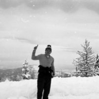 1981 Outdoor Program, Hiker 02