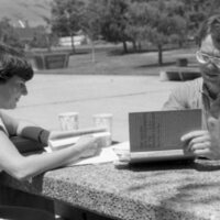 1986 Students, Outdoors in June 02