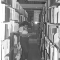 1989 Walter M. Pierce Library, Usage 02