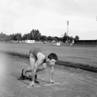 1958 Track, Runner