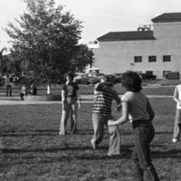 1981 Volleyball, New Students 14