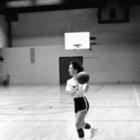 1980 Women's Basketball Players 05