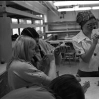 1976 Art, Ceramics Class 08