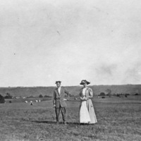 Reuter, Couple in Field