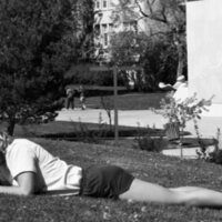 1985 Students, May Outdoor Candid Shots 17