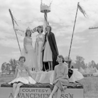 1956-57 Parade, Royalty 3