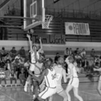 1988 Basketball Action, Knights at EOSC 02