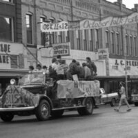 1985 Octoberfest Parade, Fire Truck 02