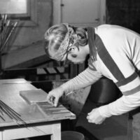 1978 Art, Glass Sculpting 35