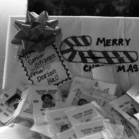 1981 Students Serve Elderly, Gift 02
