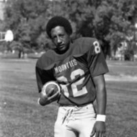 1981 Football Player 17