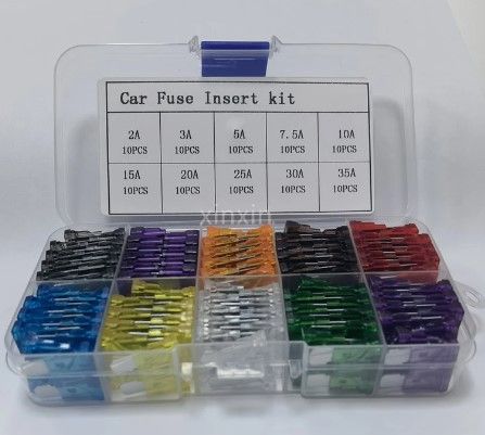 100pcs Fuses Blade Standard Set 2A 3A 5A 7.5A 10A 15A 20A 25A 30A 35A