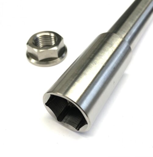 HONDA FRONT SPINDLE & NUT M16x1.5, TITANIUM GRADE 5 / OEM REF: 44301-MEN-000 / 90301-KZ4-J40