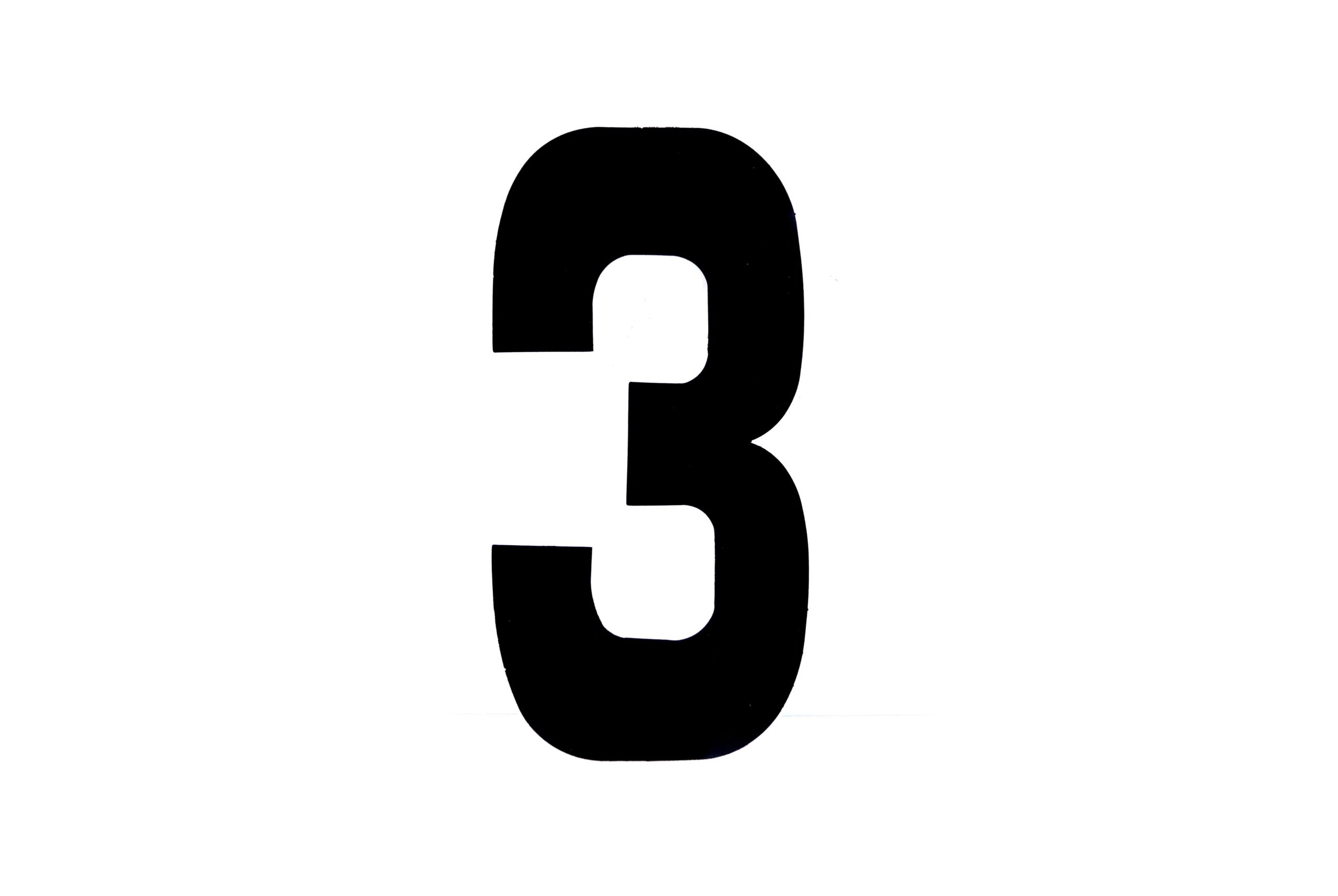 RACE NUMBERS – 3 THREE – BLACK, PACK OF 25 / 15cm 6″ / VINYL STICKER