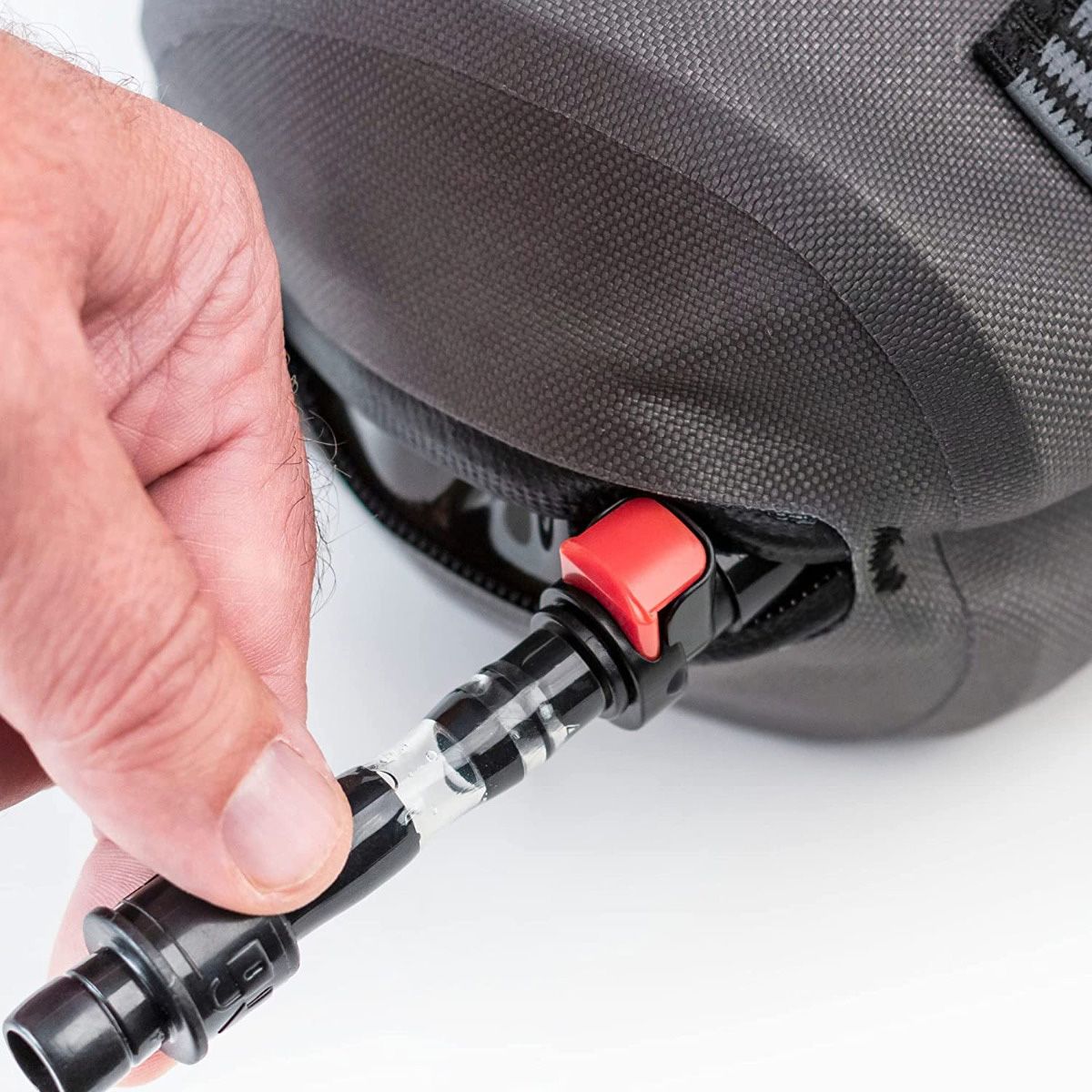 Cactus Canteen - 1 Gallon Hydration Bladder - Giant Loop CC23-1G - Image 6