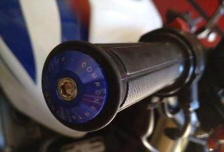 BAR ENDS 12-18mm BLACK Anti Vibration Silder Plug Yamaha Kawasaki honda