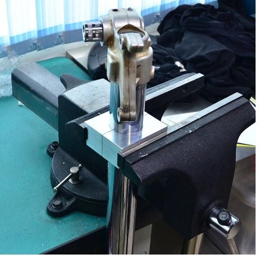 43mm Suspension Shock Absorber Vice Holding Tool - Image 3