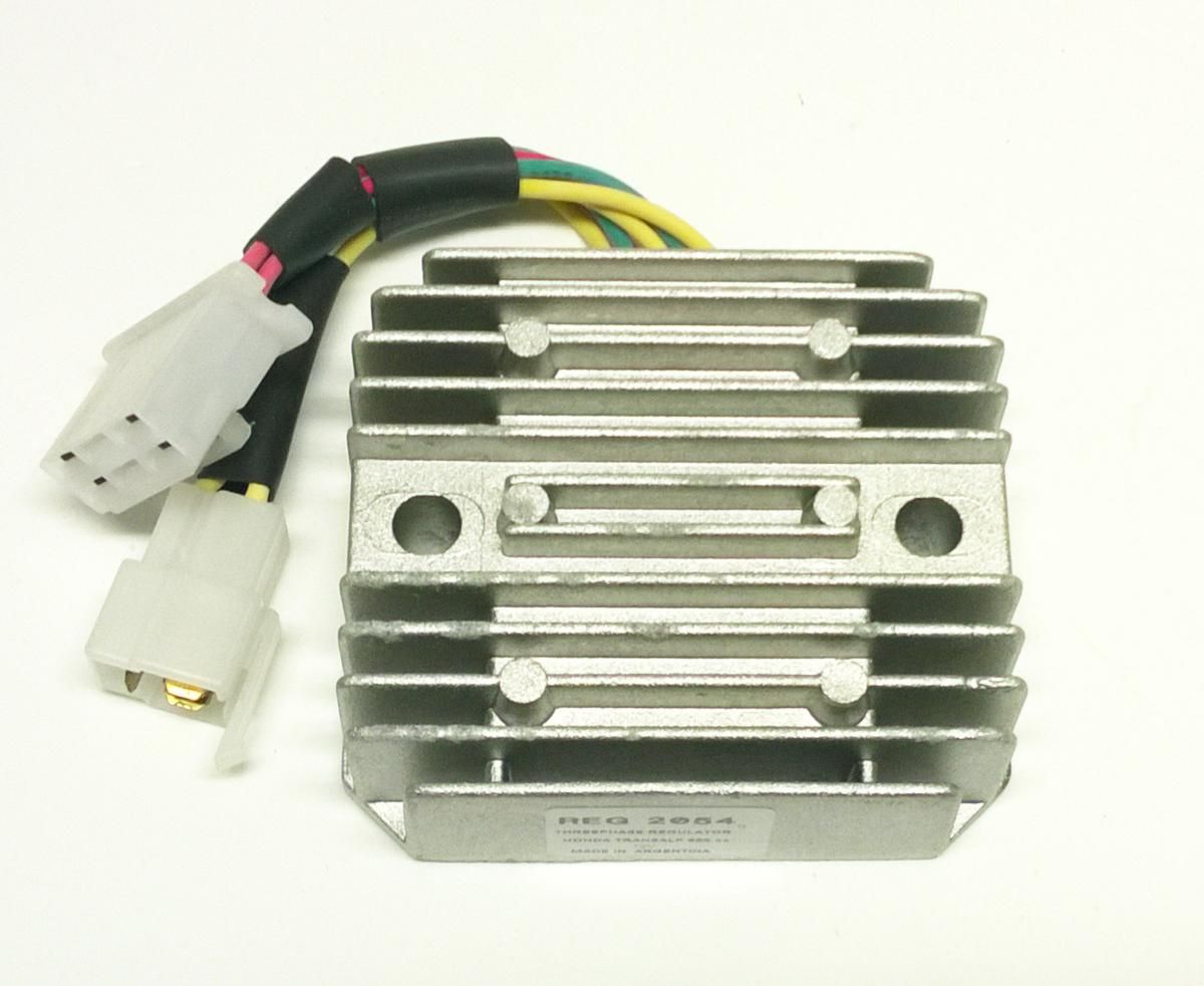 REGULATOR XLV600 TRANSALP, 31600-MS6-921 AHA6050 ROAD, DZE2054 - Image 3