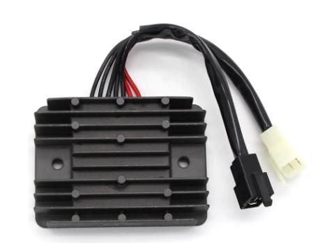 REGULATOR 1997-2004 SUZUKI TL1000 R/S 32800-02F00