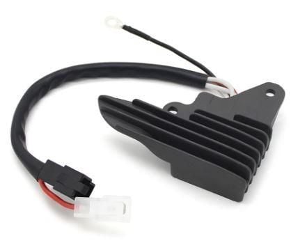 VOLTAGE REGULATOR 1997-1998 YAMAHA XV750 1100 VIRAGO 3LP-81960-01-00 3LP-81960-00