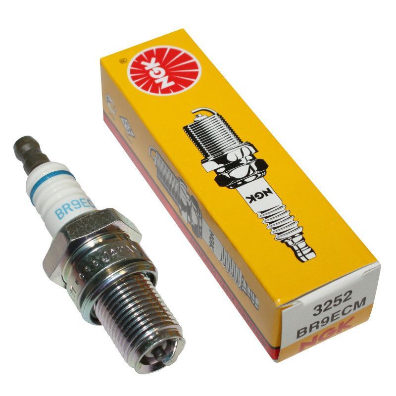 NGK SPARK PLUG BR9ECM 3252