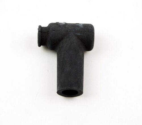 PLUG CAP RUBBER LB05EMH 8338
