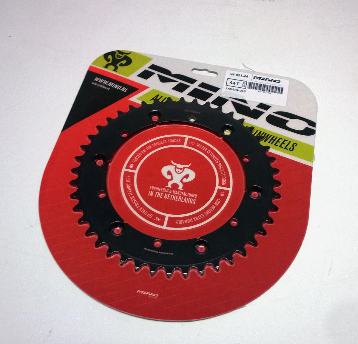 MINO REAR SPROCKET STEEL HARD LIGHT, 24-831-520-44 BLACK - Image 2