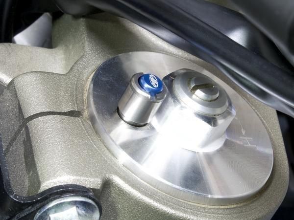 BLEEDER FORK M5x0.8 KYB Micro - Image 2